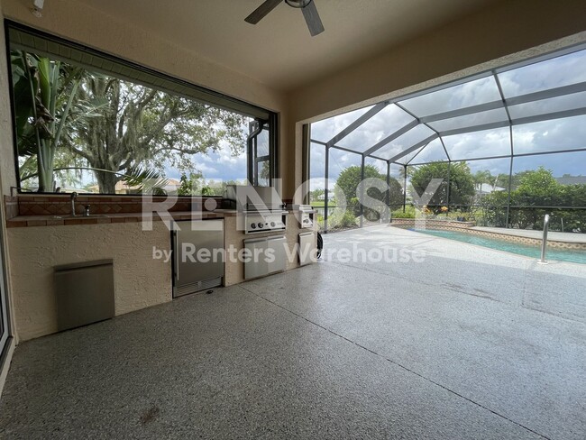 Photo - 8946 Province St