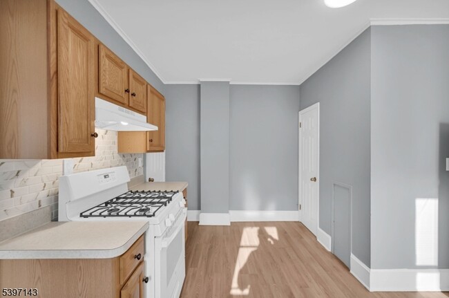 Photo - 12 Hillside Ave