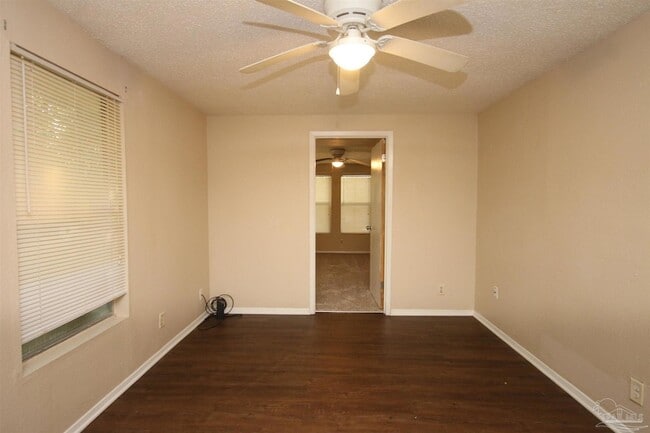 5 Edgewood Cir
