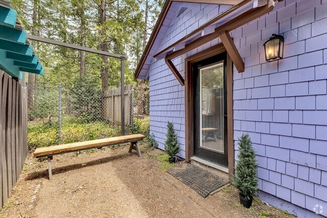 Building Photo - 54105 S Circle Dr Rental