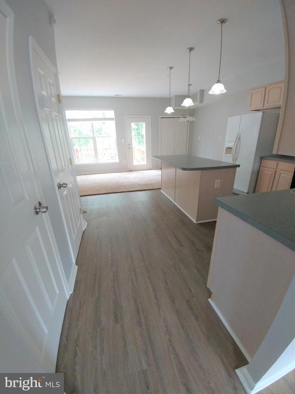 Photo - 8 Harbour Heights Dr