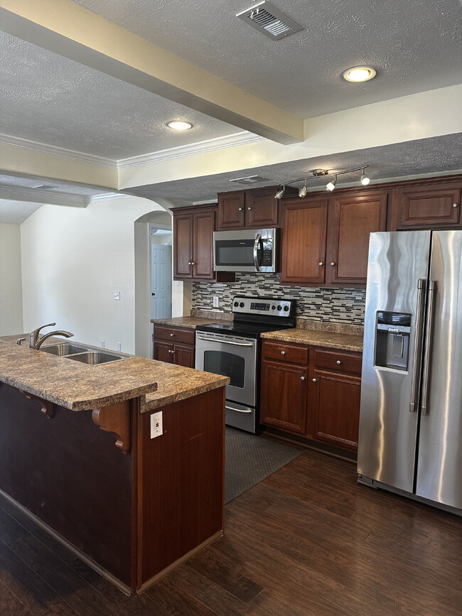 Photo - WALK TO ST. ANDREWS MARINA, RESTAURANTS, BARS AND FARMERS MARKET.... you will LOVE this LOCATION!