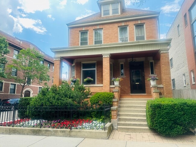 Photo - 5532 N Glenwood Ave Apartment Unit 2
