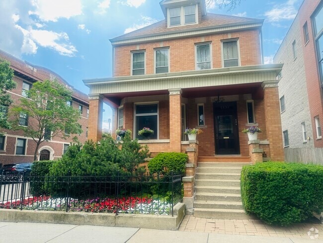 Building Photo - 5532 N Glenwood Ave Unit 2 Rental