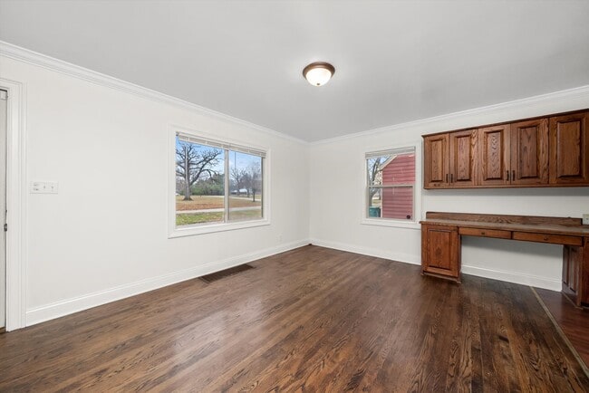 Photo - 2512 Salem Blvd