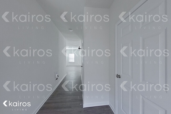 Photo - 3474 Bridgewood Dr