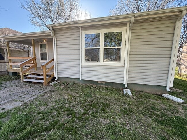 Photo - Updated 2 bedroom House