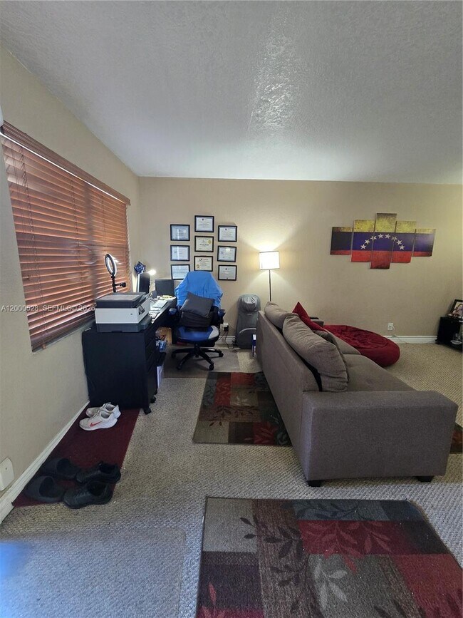 Photo - 13500 SW 1st St Unidad 204U