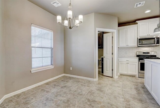 Photo - 1120 Garrett Farm Rd