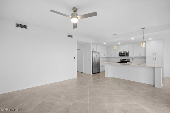 Photo - 15345 Grn Acrs Ave Unit 2116