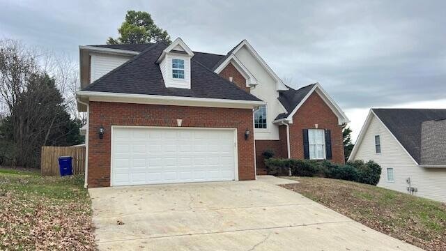 Photo - 1973 Weston Hills Dr NW