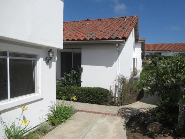 Photo - 4052 Aeolia Way