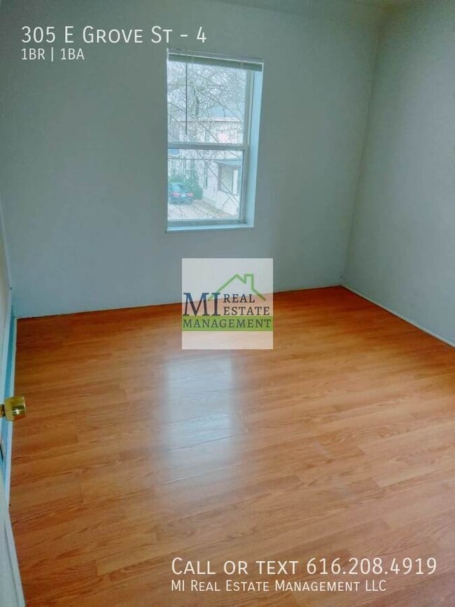 Photo - 305 E Grove St Unit 4