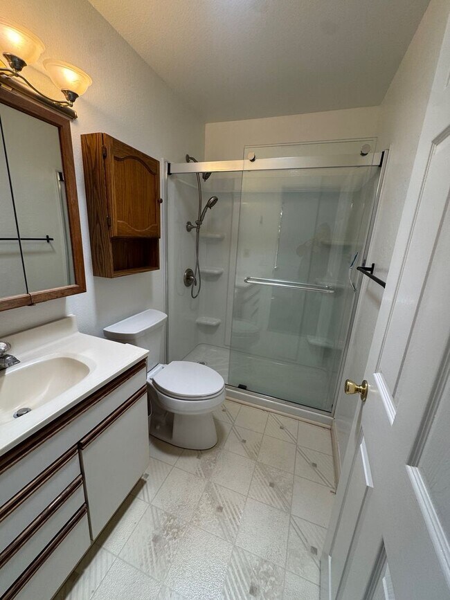 Photo - 2424 L St Unidad B