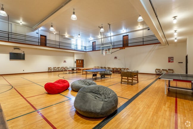 Gym Lounge - School House Lofts