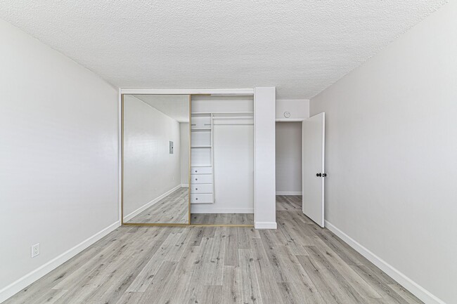 Photo - 125 E Spring St Unidad 09