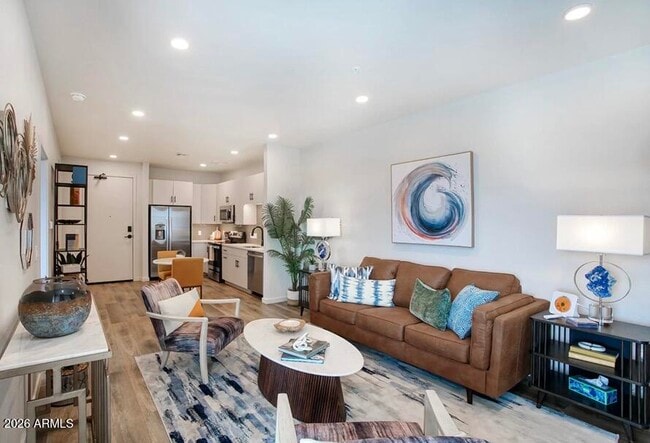 Building Photo - 9449 N 90th St Unit A4