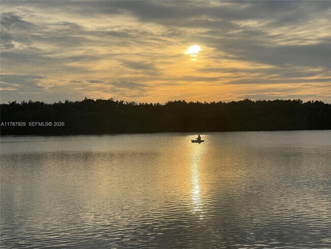 Photo - 5047 N Hwy A1A Unidad 1205