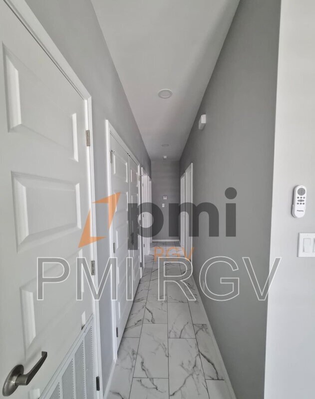 2113 Elsham Ave Unit 3