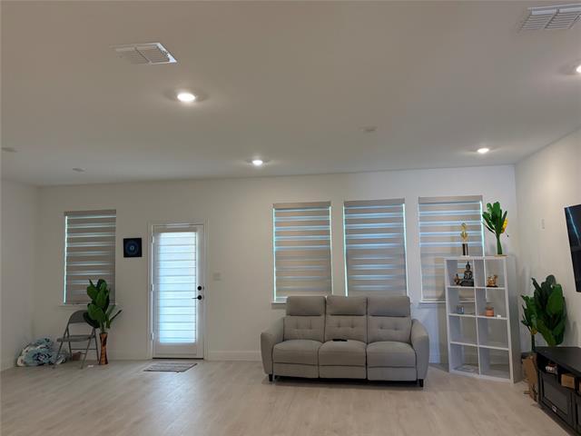 Photo - 215 Midnight Trl