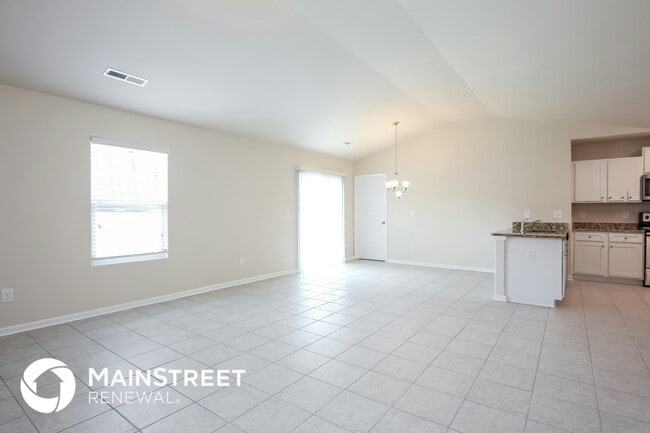 Photo - 118 Calhoun Pl