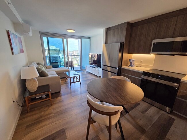 1515 Liona St Unit 1515 Liona St. #3605