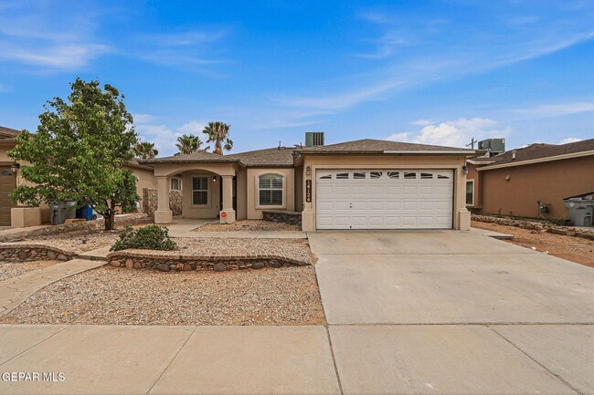 Building Photo - 14124 Honey Point Dr