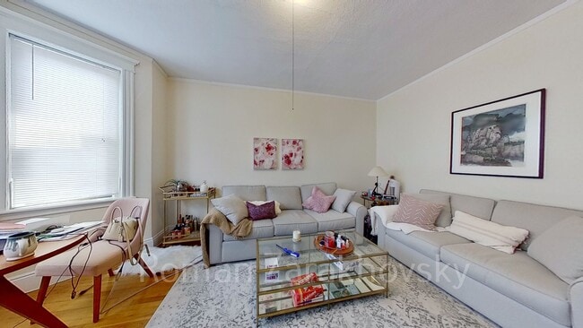 Photo - 2 Ayr Rd Unit 4