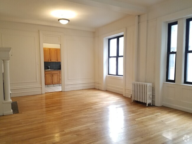 Building Photo - 517 W 113th St Rental