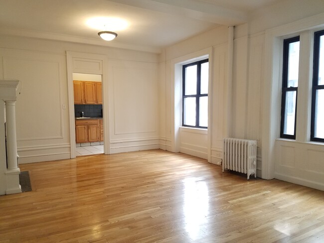 517 W 113th St - 517 W 113th St Apartamentos