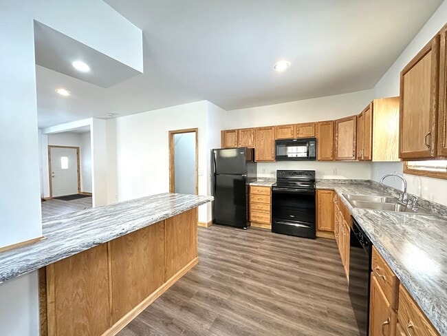 Photo - AVAILABLE JUNE - Remodeled 3 Bed 1.5 Bath Central Hillside Home