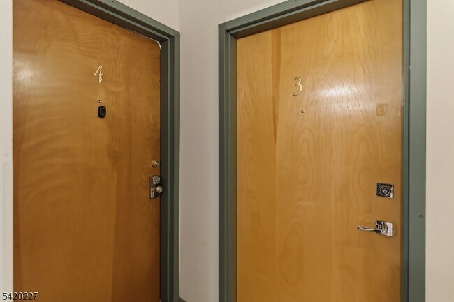 Photo - 39 Bruen St Unit 4