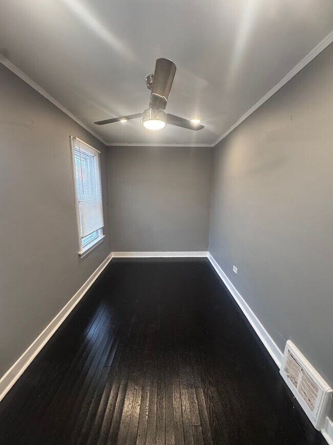 Photo - 227 W 112th Pl Unit 2