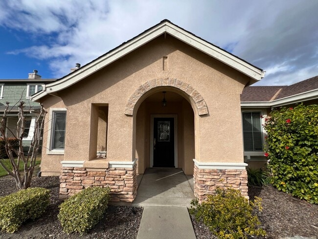 Photo - 4 bedrooms, an office and single-story home with a pool!!