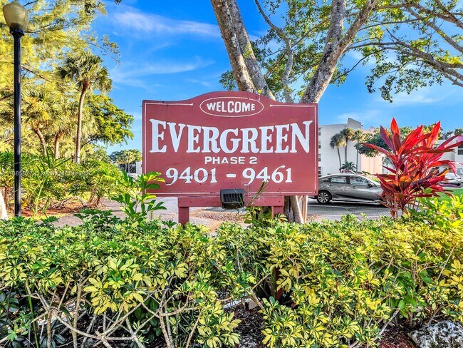 Photo - 9451 Evergreen Pl Unit 104