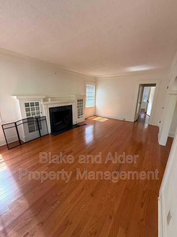Photo - 2825 NE 27th Ave