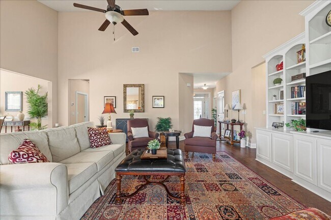 Photo - Beautiful Home in Hilton Head Lakes - Opti...