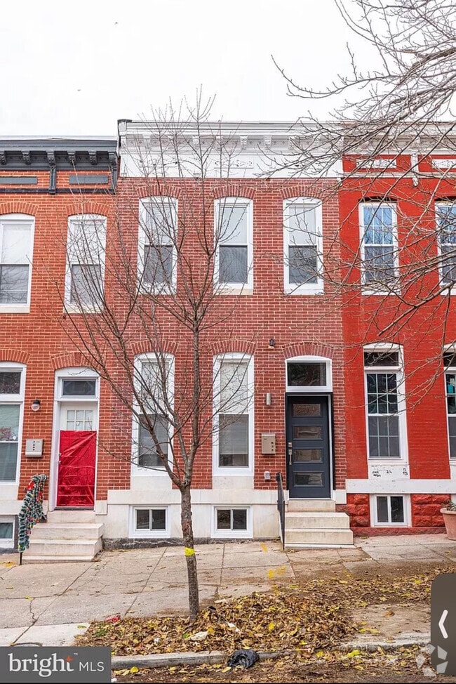 Building Photo - 1630 N Bond St Rental