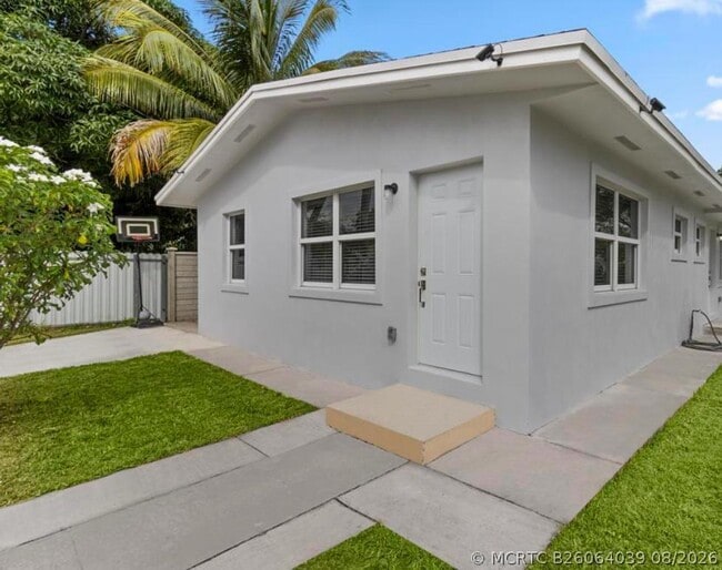 Photo - 1101 NW 26th St
