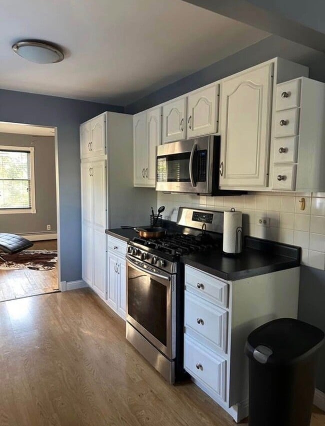 Photo - 1940 E Cedarwood Cir