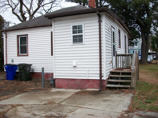 Photo - 6429 Dove St