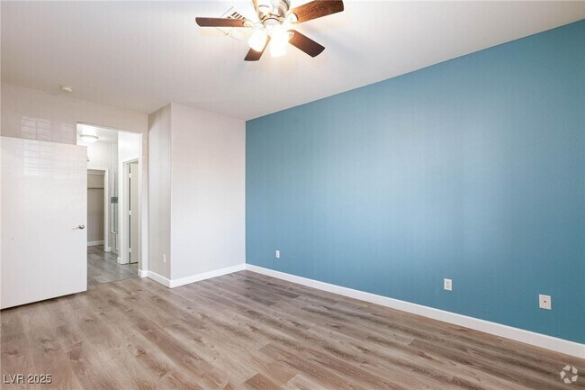 Building Photo - 905 Domnus Ln Unit 101 Rental