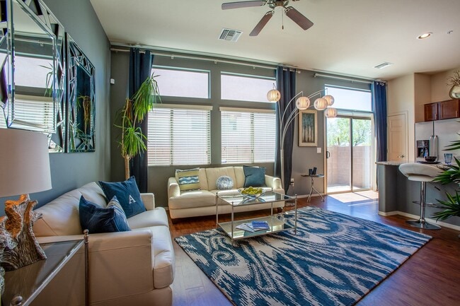 Building Photo - Avilla Tanque Verde Rental