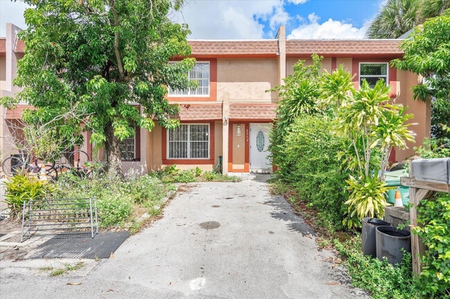 Building Photo - 2759 NW 198th Terrace