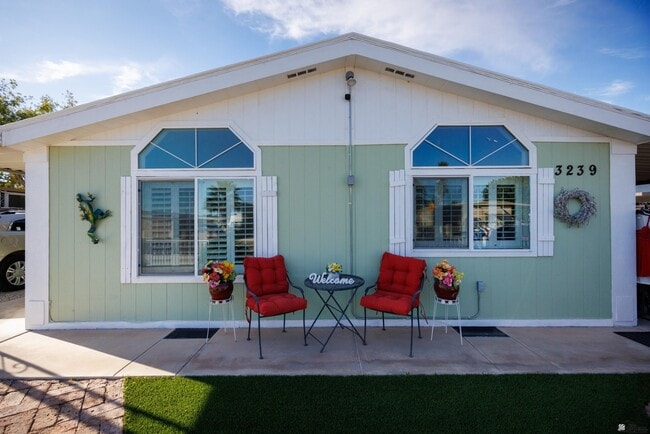 Photo - 13239 E 49th Dr