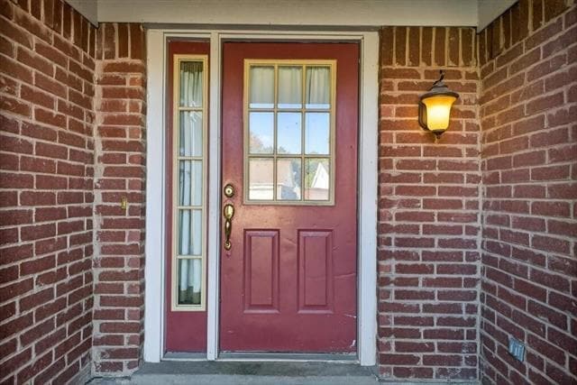 Photo - 920 Danforth Pl