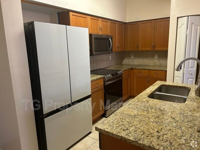 Building Photo - 10435 Mid Town Pkwy Rental