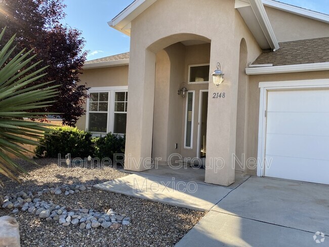 Building Photo - 2148 S Ensenada Cir SE Rental