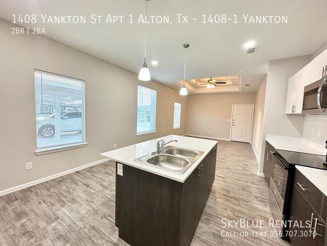Photo - 1408 S Yankton St Unidad 1408-1 Yankton