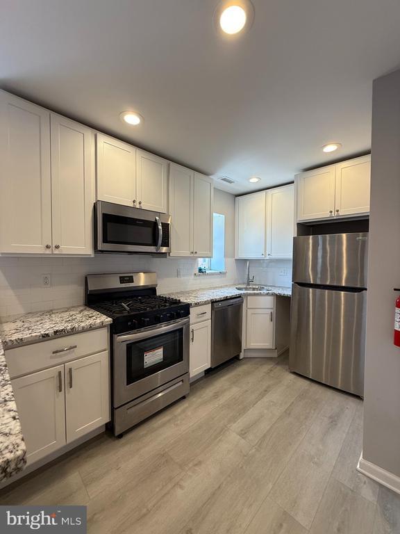 Photo - 1208 Mifflin St Unit 2